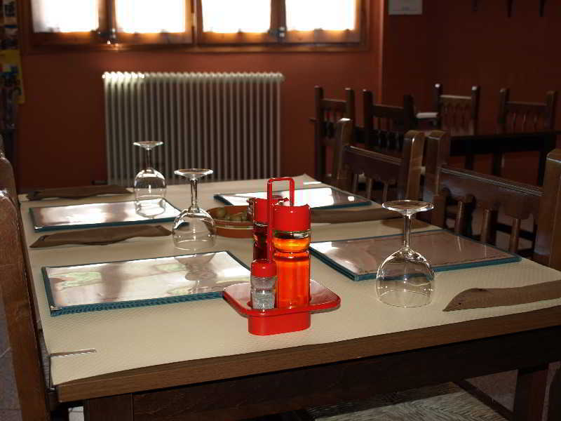 Hotel La Farga Риполь Экстерьер фото